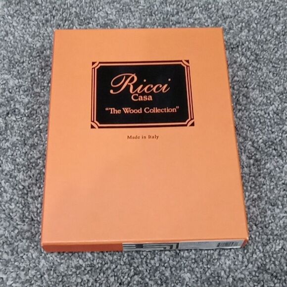 Ricci Casa The Wood Collection 4x6" picture/photo frame with kickstand NWT - Picture 4 of 5